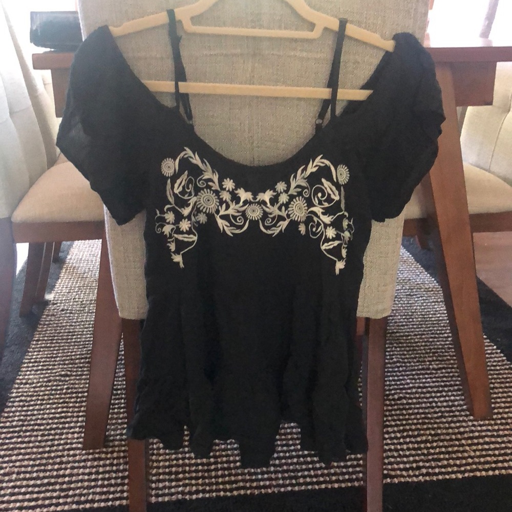 Dark green off the shoulder shirt